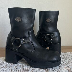 Harley square toe platform leather boots